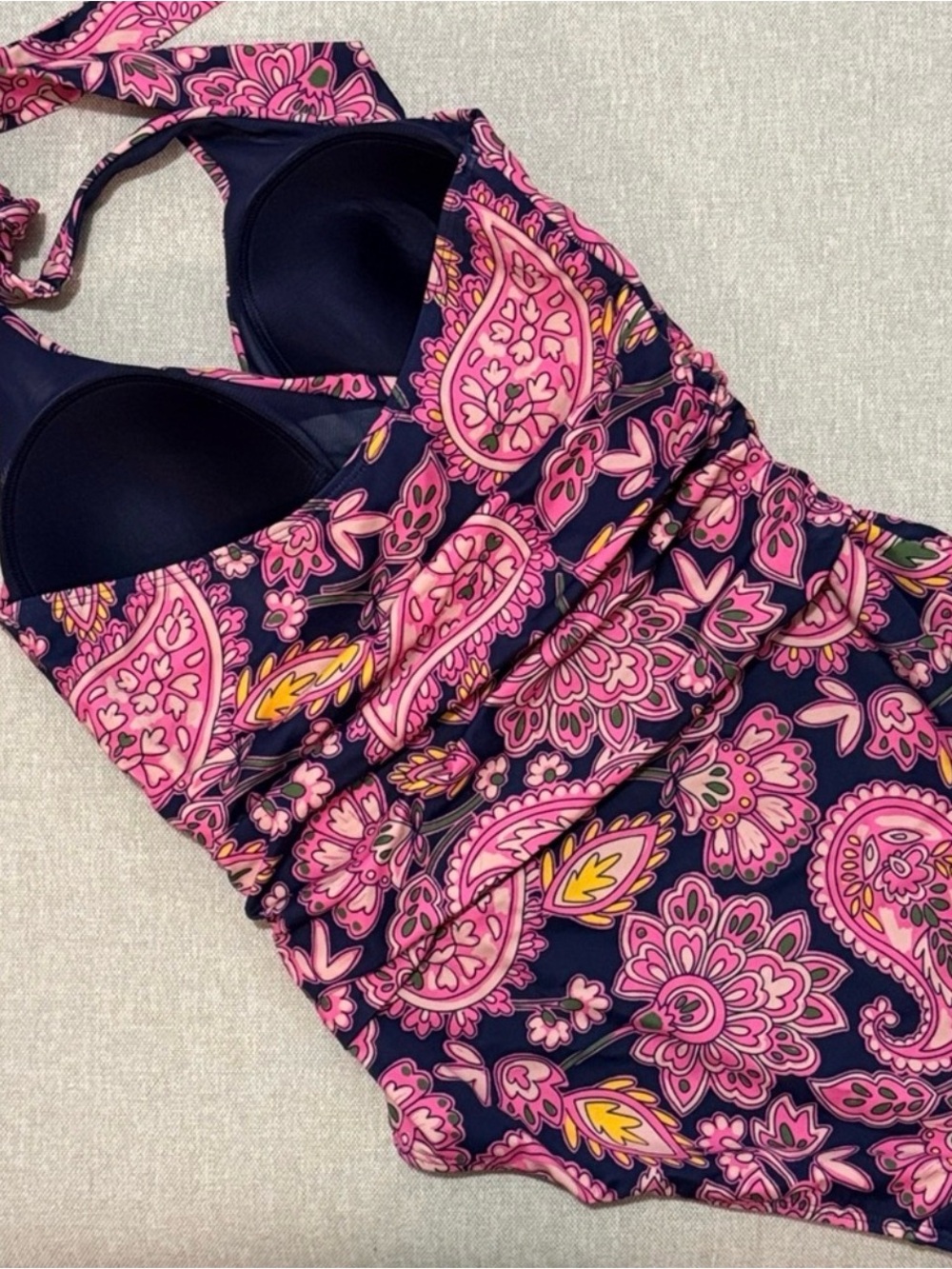 Gorgeous BODEN One Piece SwimSuit-Sz 8R-Ties at Neck-V Neck Wrap Front-Pinks-EUC - Picture 2 of 9